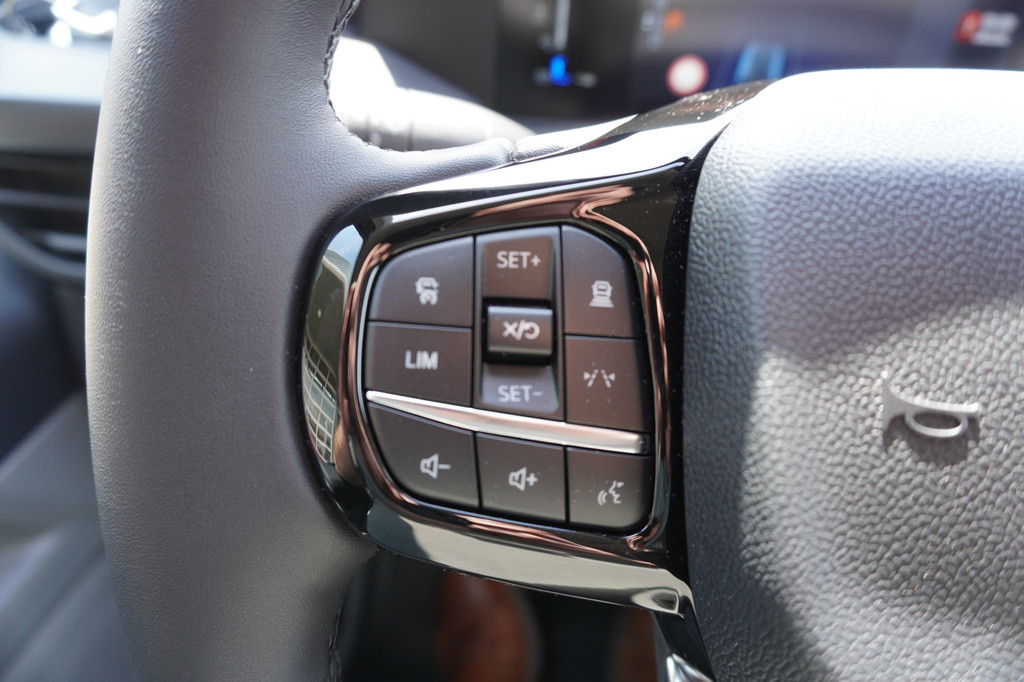 Ford Transit Custom 320L 2.0 TDCI 170PK L2H1 Trend Automaat Schuifdeur L / R Nr. V075 | Airco | Adap.Cruise | Navi | Camera | Blis 19