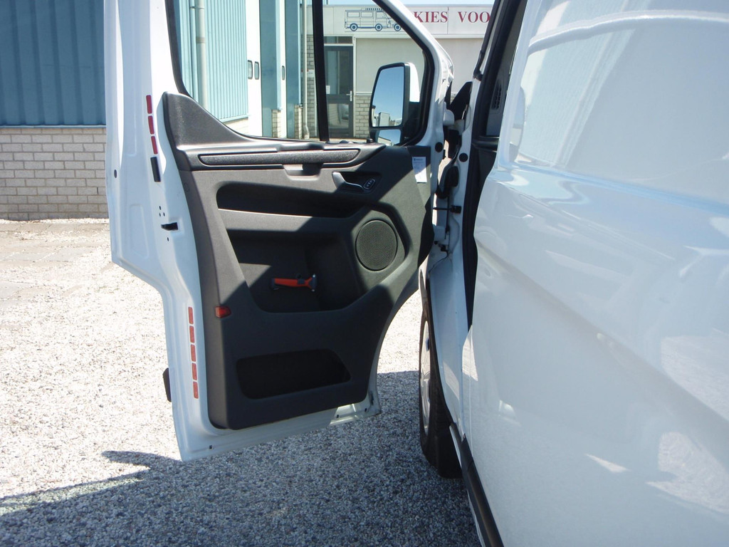 Ford Transit Custom 320 L2 H2 Luxe Sortimo kasten 220v 124833 km bj 19 14