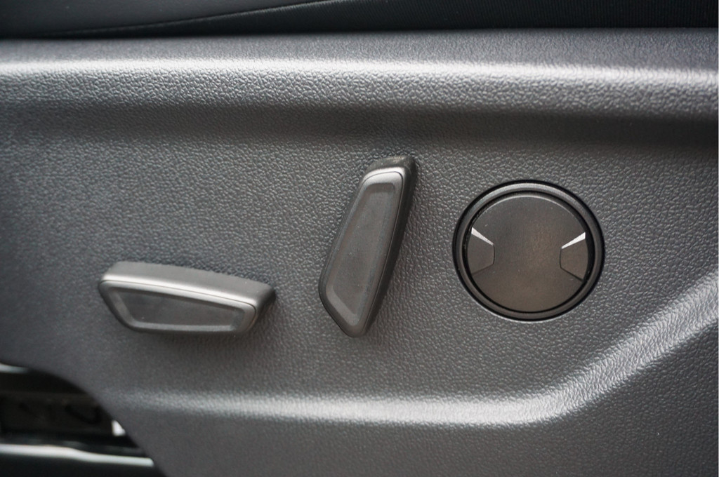 Ford Transit Custom 320S 170PK Sport AUT AWD BPM VRIJ!! ACC, Trekhaak, 360° Cam, 19 LM, 2x Elek. Schuifdeur!! NR. DJ01* 17