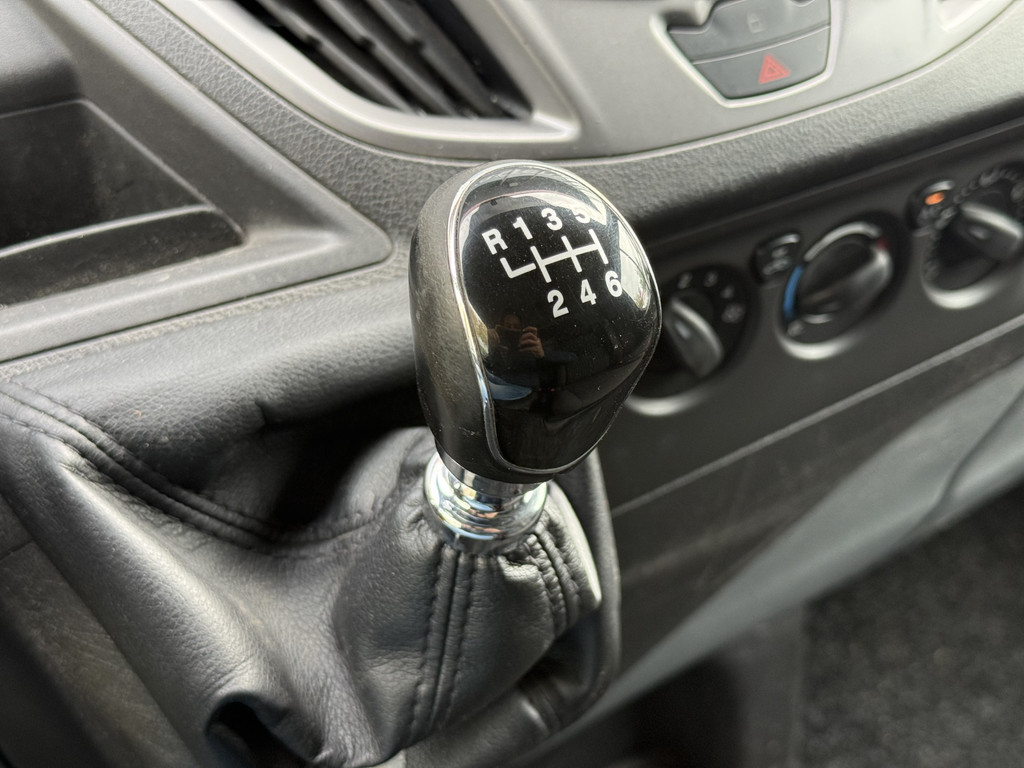 Ford Transit Custom 330 2.2 TDCI L2H2 Trend | For Export! | NL-auto | 2X Schuifd. | Trekhaak 20