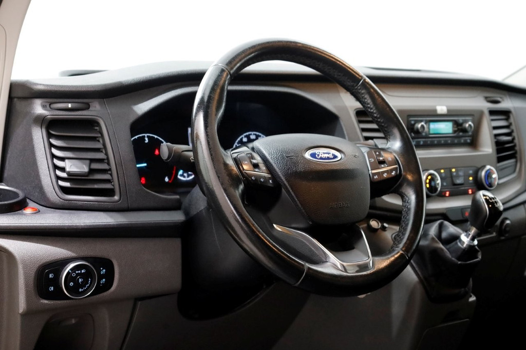 Ford Transit Custom 340 2.0 TDCI 130pk E6 L2H1 Trend Airco/Imperiaal/Trekhaak 2800kg 12-2018 13