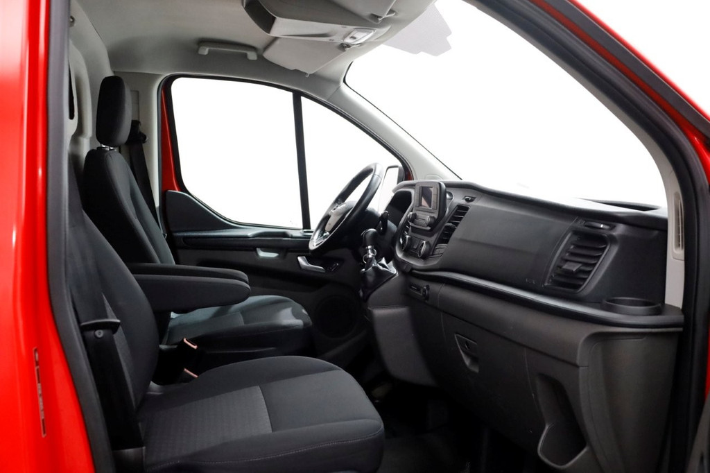 Ford Transit Custom 340 2.0 TDCI 130pk L2H1 Airco/Inrichting/Achterklep/Camera 01-2021 3