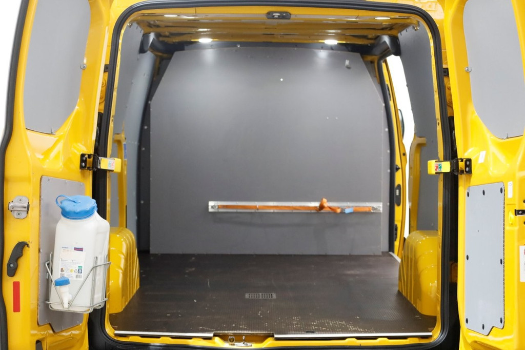 Ford Transit Custom 340 2.0 TDCI 130pk L2H1 Trend Airco/Trekhaak 2800kg 03-2022 5