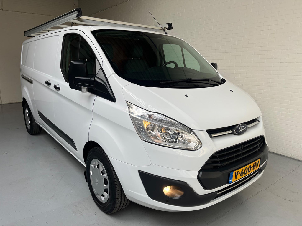 Ford Transit Custom 340 2.0 TDCI 131pk euro6 L2H1 Trend 3Persoons, Imperiaal, Achterklep, Omvormer v230, Trekhaak, RIJKLAARPRIJS! 8