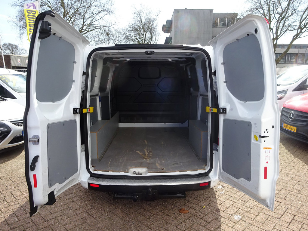 Ford Transit Custom 340 2.0 TDCI L1H1 Trend 130 PK AIRCO NAVI CRUISE PDC NW.ST 9