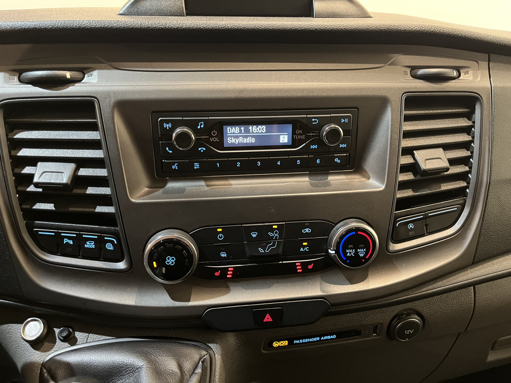 Ford Transit Custom 340 2.0 TDCI L2H1 Trend 130 PK / Euro 6 / Airco / Cruise Control / PDC / Trekhaak 9