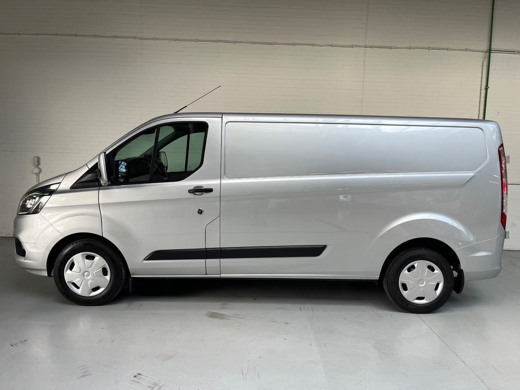 Ford Transit Custom Automaat 300 2.0 TDCI 130pk L2H1 Limited 3persoons, Airco, Navigatie, Trekhaak, Metallic lak, RIJKLAARPRIJS 4