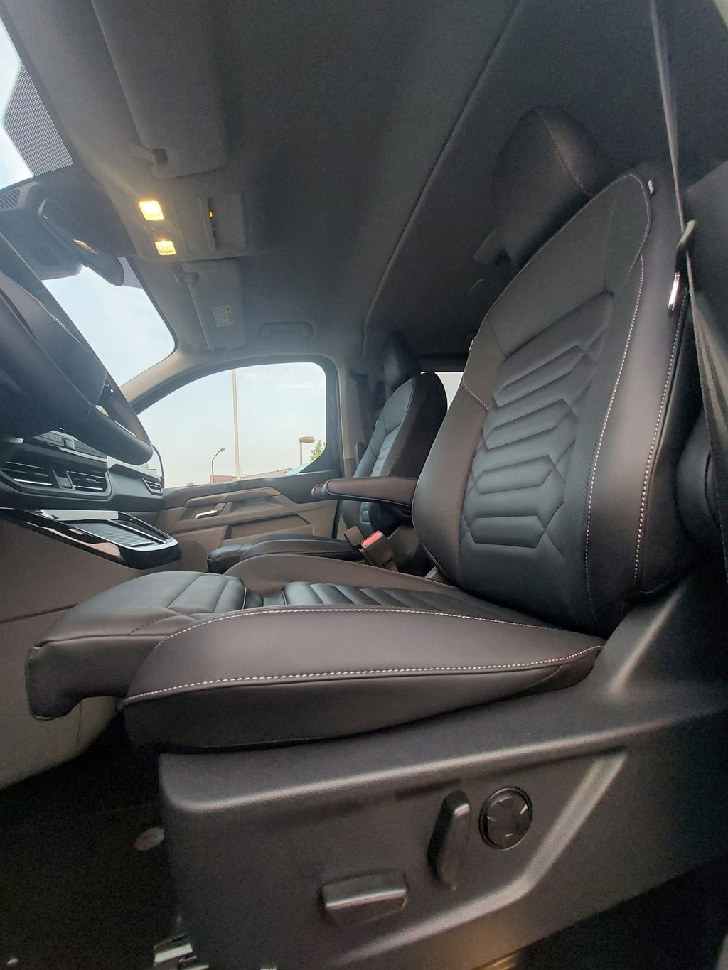 Ford Transit Custom TOURNEO 170PK TITANIUM X SPORT L2 DC 2024 9