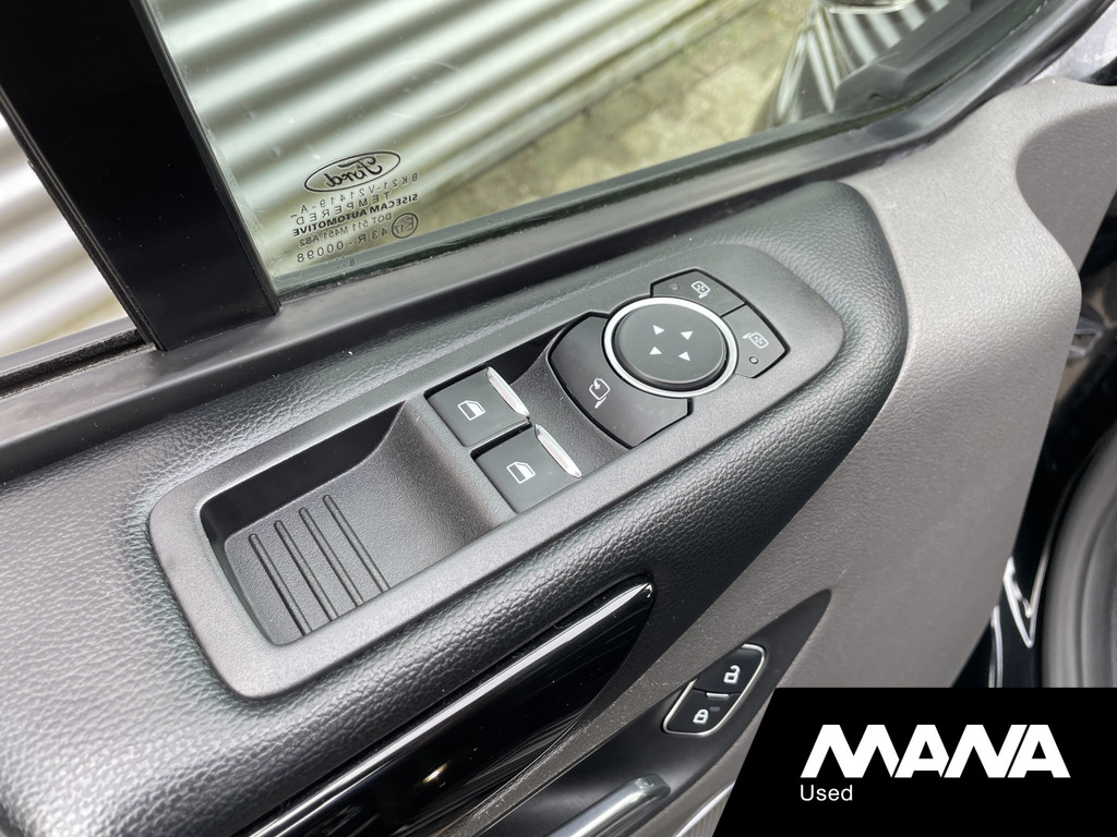 Ford Transit Custom Tourneo 310 2.0 TDCI L2H1 8 persoons! Automaat Trekhaak Camera Navi Carplay EX BTW/BPM 15