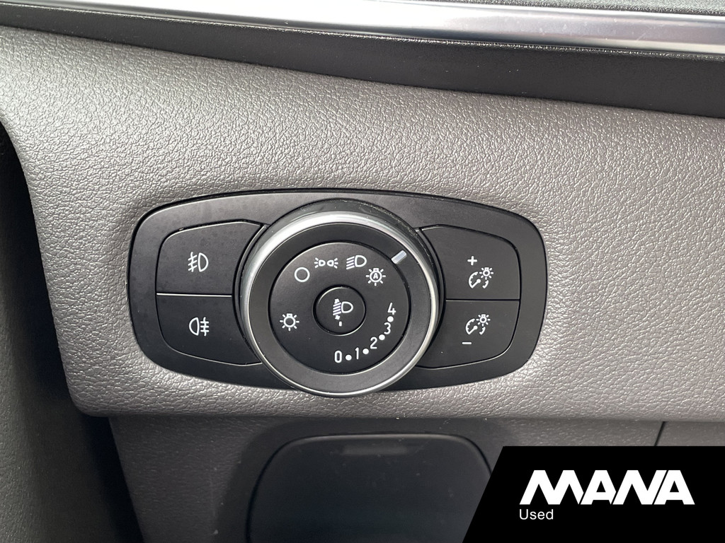 Ford Transit Custom Tourneo 310 2.0 TDCI L2H1 8 persoons! Automaat Trekhaak Camera Navi Carplay EX BTW/BPM 16
