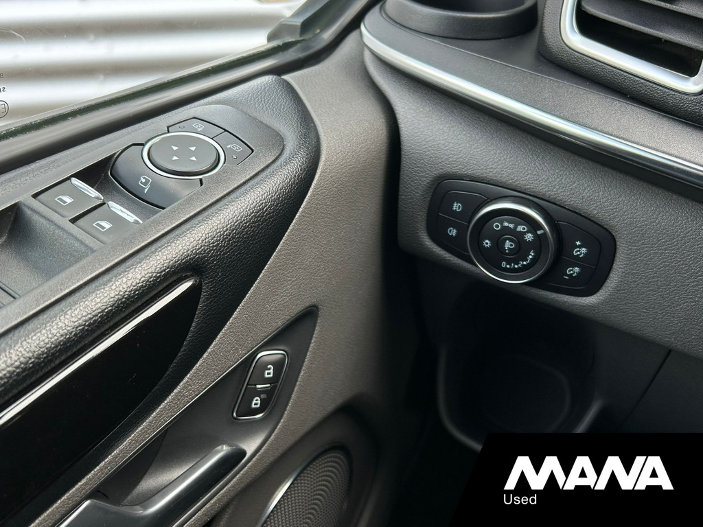 Ford Transit Custom Tourneo 320 2.0TDCI L2H1 185PK DC automaat Leer Trekhaak 2x Schuifdeur 20