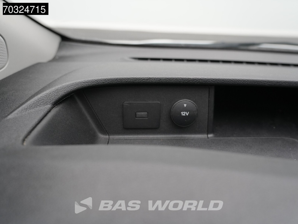 Ford Transit Custom 105pk Dubbel Cabine L1H1 Trekhaak LED Xenon Airco Cruise Parkeersensoren v+a Stoelverwarming L1 DC Doka Mixto Airco Trekhaak Cruise control 20