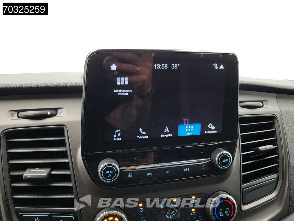 Ford Transit Custom 105pk L1H1 Trekhaak LED Xenon Navi Airco Cruise Parkeersensoren SYNC Display Euor6 L1 Kompakt Airco Trekhaak Cruise control 16