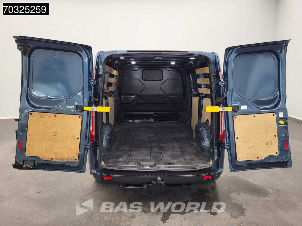 Ford Transit Custom 105pk L1H1 Trekhaak LED Xenon Navi Airco Cruise Parkeersensoren SYNC Display Euor6 L1 Kompakt Airco Trekhaak Cruise control 5