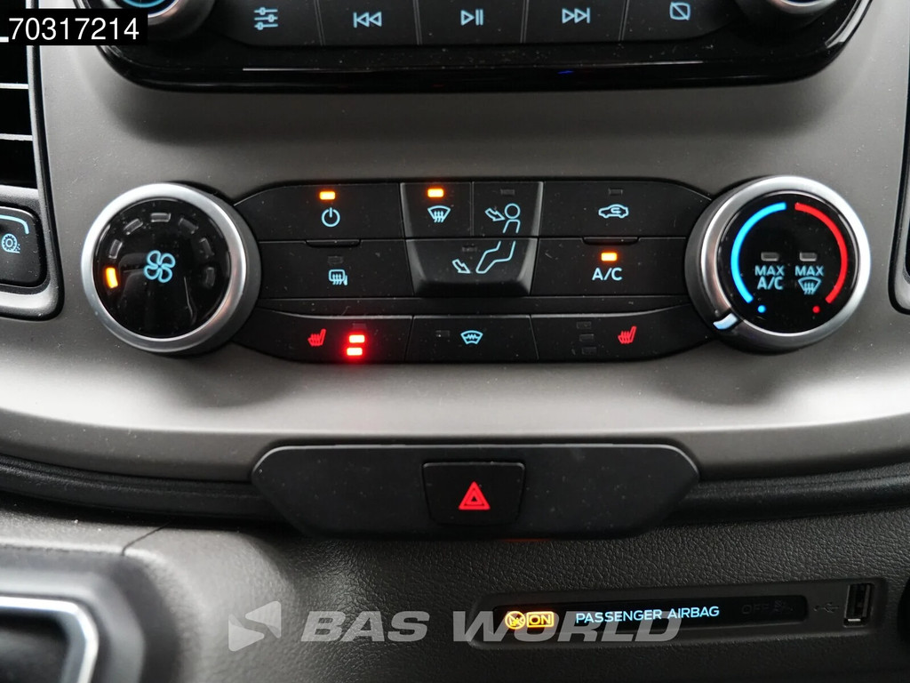 Ford Transit Custom 130PK Automaat L2H1 LED Xenon Navi Airco Cruise Camera Parkeersensoren Stoelverwarming APK 01-2027 Euro6 L2 Airco Cruise control 17