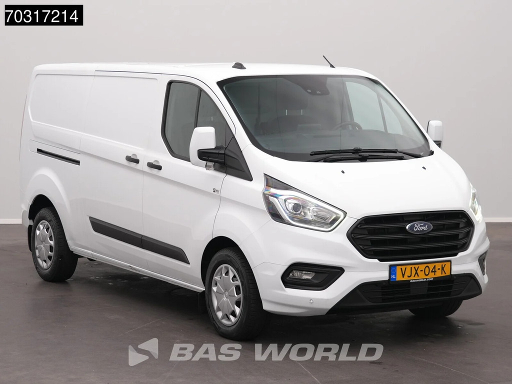 Ford Transit Custom 130PK Automaat L2H1 LED Xenon Navi Airco Cruise Camera Parkeersensoren Stoelverwarming APK 01-2027 Euro6 L2 Airco Cruise control 7