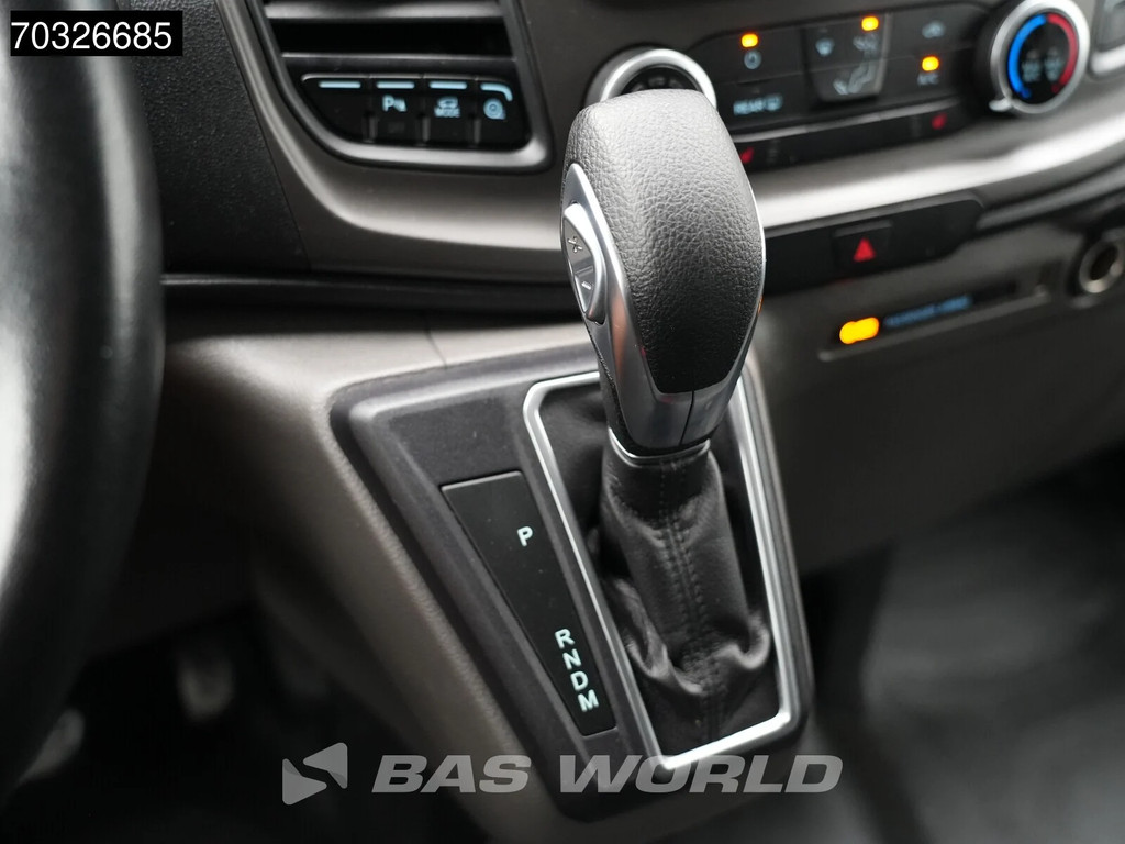 Ford Transit Custom 130PK Ex.BPM/BTW! Automaat Personenbus 9-Persoons L2H1 Trekhaak Navi LED Xenon Airco Cruise Parkeersensoren TV Taxi Passenger Transport Airco Trekhaak Cruise control 21