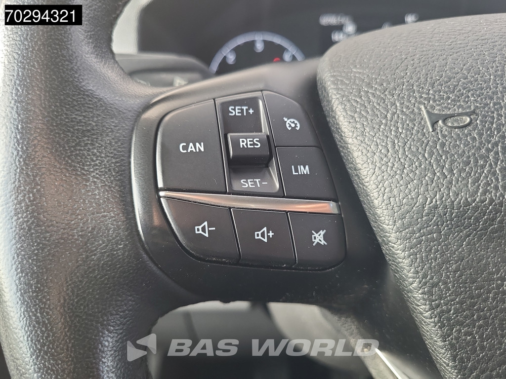 Ford Transit Custom 130PK Laadklep Bakwagen Airco Cruise Euro6 Meubelbak Koffer 19m3 Airco Cruise control 17