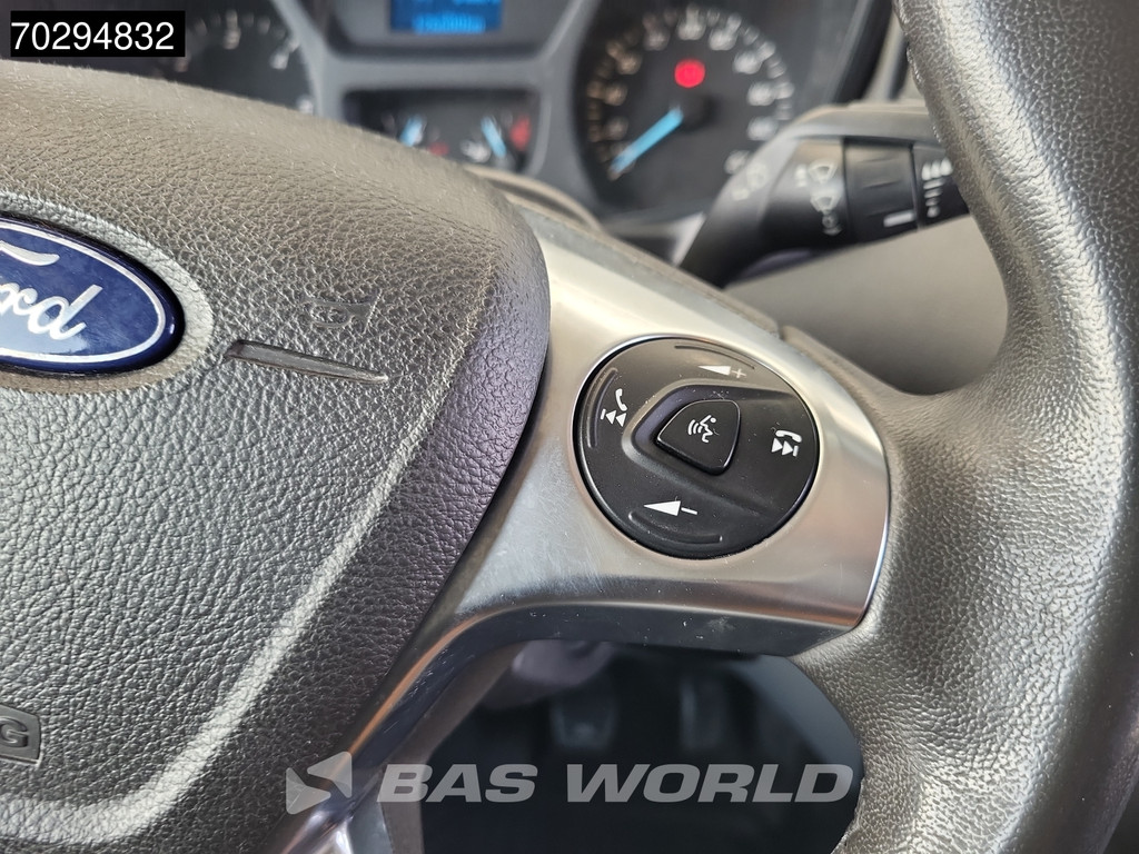 Ford Transit Custom 130PK Trekhaak L2H1 Airco Cruise Parkeersensoren Euro6 L2 7m3 Airco Trekhaak Cruise control 18