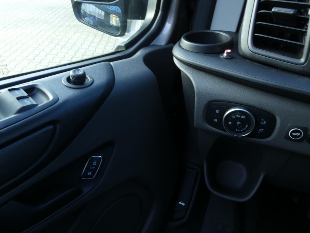 Ford Transit Custom 2.0TDCI 130PK AUT Rolstoelbus / Zelfrijder 12