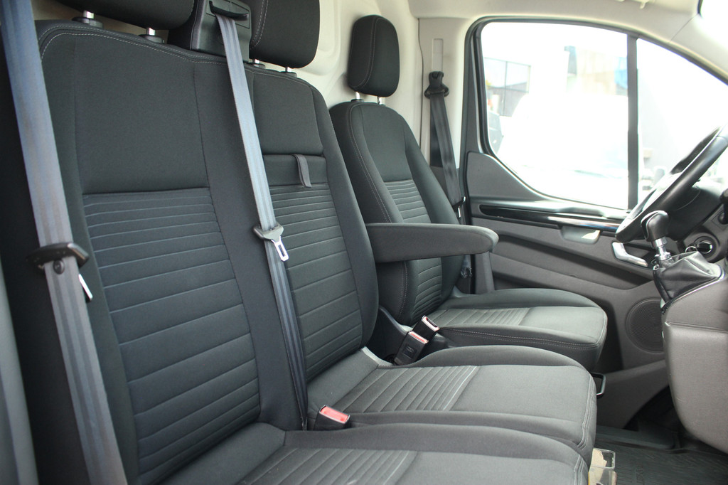 Ford Transit Custom 280 2.0TDCI L1H1 Limited | Cruise | Carplay/Android | Navi | Airco | Lease 278,- p/m 15