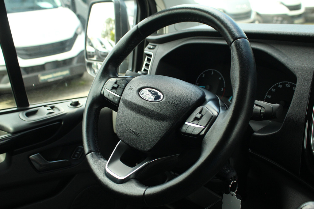 Ford Transit Custom 280 2.0TDCI L1H1 Limited | Cruise | Carplay/Android | Navi | Airco | Lease 278,- p/m 17