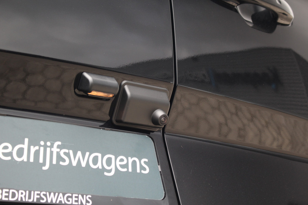 Ford Transit Custom 280 2.0TDCI 136pk L1H1 Limited | Automaat | Adapt. cruise | LED | Sync 4 13 | Keyless | Camera | Driver assist pack | Lease 717,- p/m 11