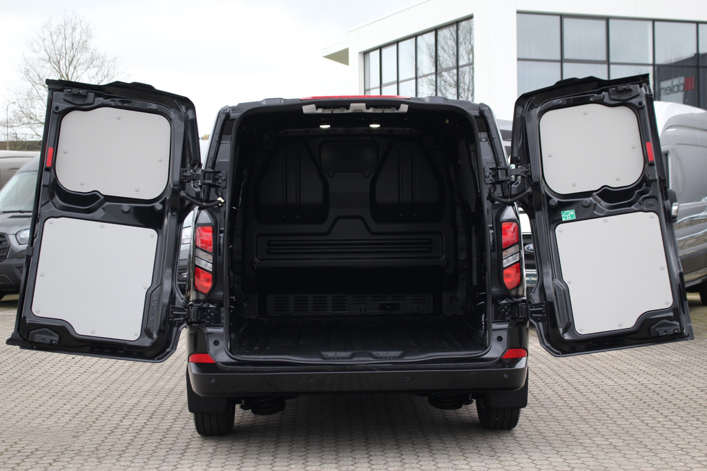 Ford Transit Custom 280 2.0TDCI 136pk L1H1 Limited | Automaat | Adapt. cruise | LED | Sync 4 13 | Keyless | Camera | Driver assist pack | Lease 717,- p/m 9