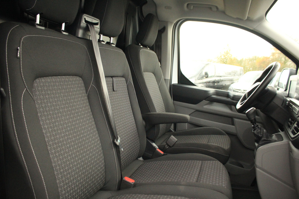 Ford Transit Custom 280 2.0TDCI 136pk L1H1 Trend | LED | Carplay/Android | Keyless | Lease 519,- p/m 16