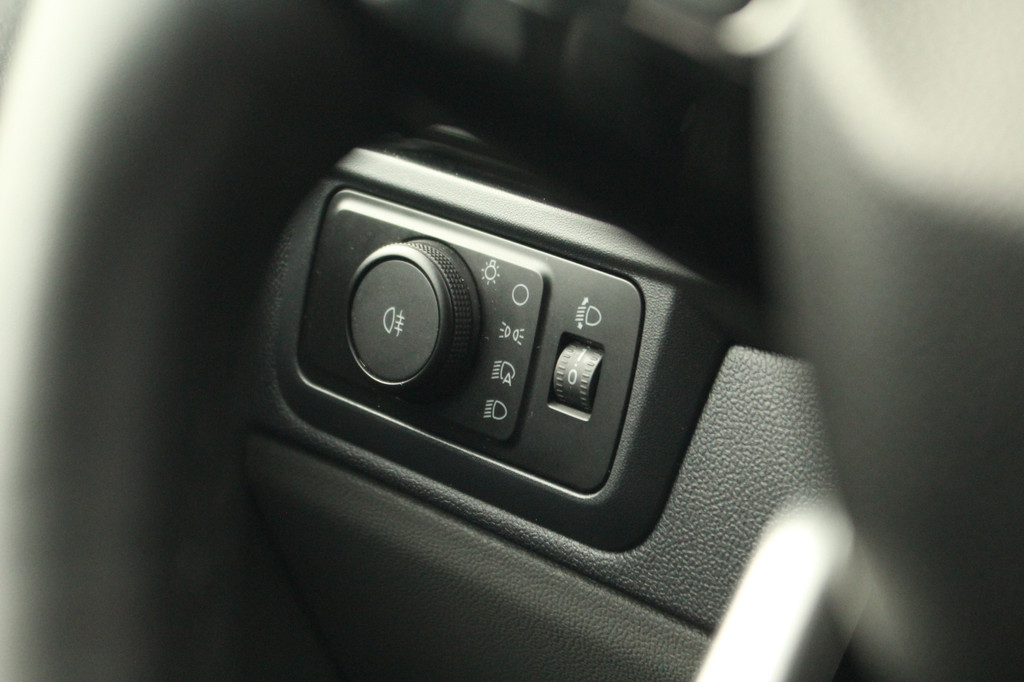 Ford Transit Custom 280 2.0TDCI 136pk L1H1 Trend | LED | Carplay/Android | Keyless | Lease 519,- p/m 18