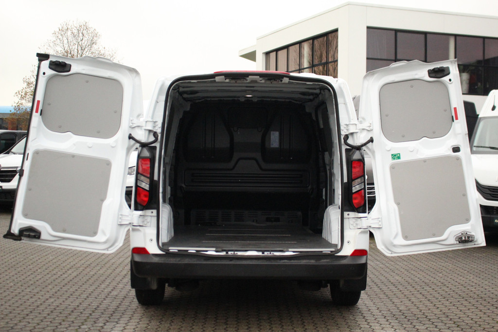 Ford Transit Custom 280 2.0TDCI 136pk L1H1 Trend | LED | Carplay/Android | Keyless | Lease 519,- p/m 8