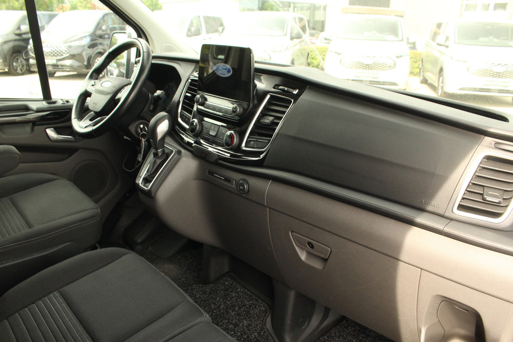 Ford Transit Custom 280 2.0TDCI 170pk L1H1 Limited | Automaat | Camera | Trekhaak | Cruise | Carplay/Android | Lease 360,- p/m 16