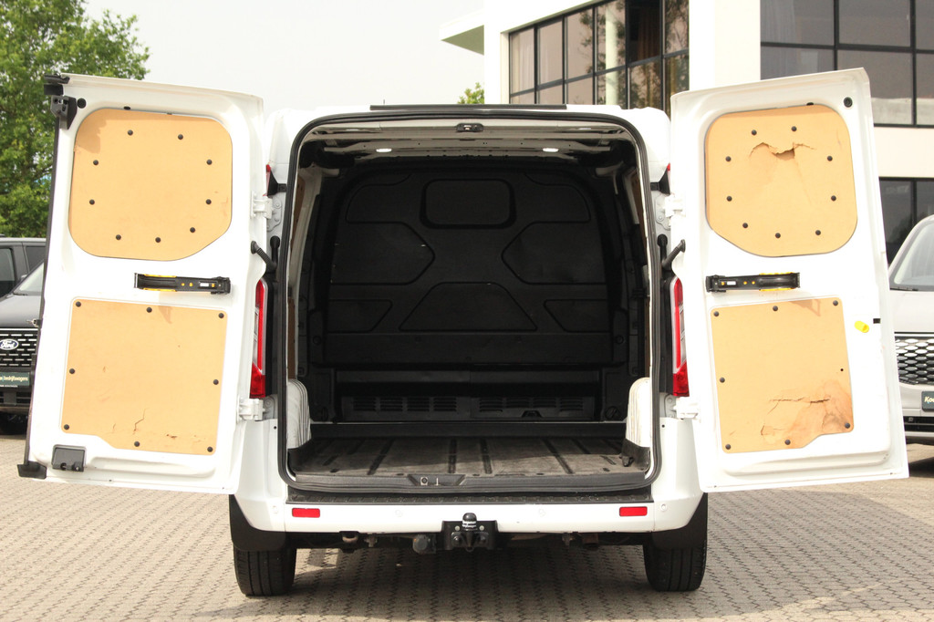 Ford Transit Custom 280 2.0TDCI 170pk L1H1 Limited | Automaat | Camera | Trekhaak | Cruise | Carplay/Android | Lease 360,- p/m 8