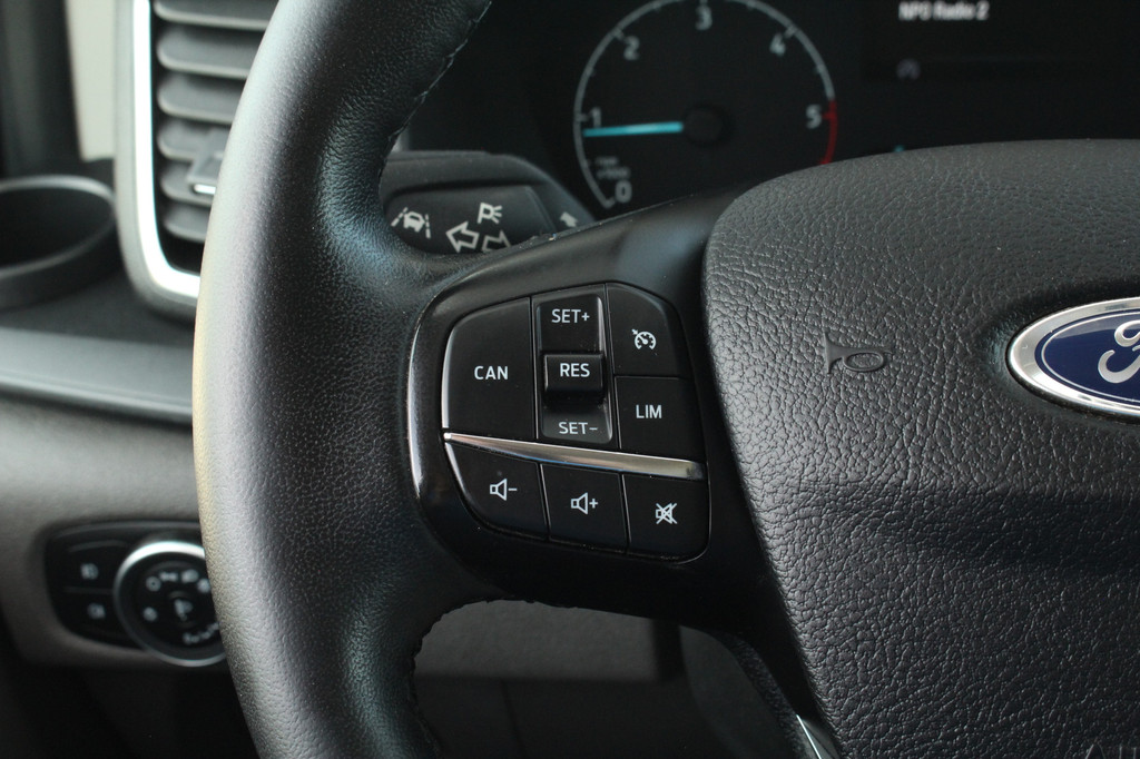 Ford Transit Custom 300 2.0TDCI 130pk L2H1 Limited | Camera | Cruise | Trekhaak | Carplay/Android | Lease 396,- p/m 20