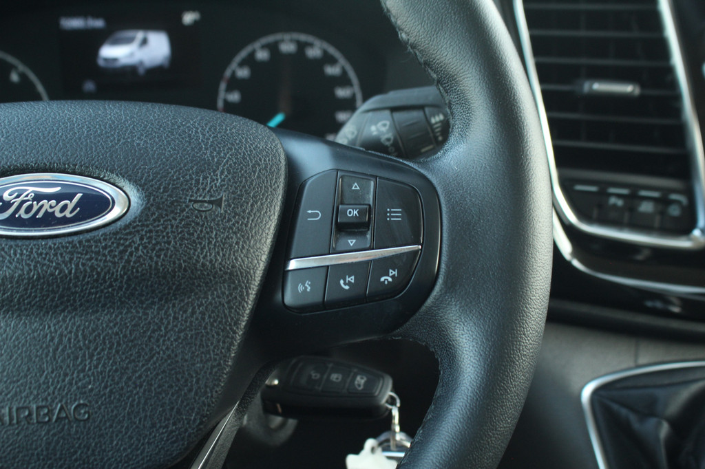 Ford Transit Custom 300 2.0TDCI 130pk L2H1 Limited | Camera | Trekhaak | Carplay/Android | Cruise | Lease 324,- p/m 21