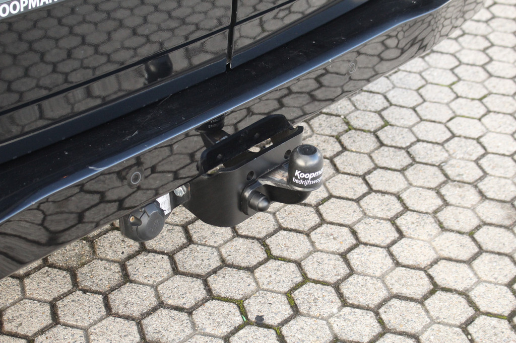 Ford Transit Custom 300 2.0TDCI 170pk L2H1 Limited | Automaat | LED | Adaptive cruise | Sync 4 13 | BLIS | Keyless | Camera | LMV | Lease 717,- p/m 10