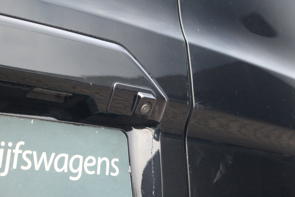 Ford Transit Custom 300 2.0TDCI 170pk L2H1 Limited | Automaat | L+R Zijdeur | Camera | Trekhaak | Carplay/Android | Cruise | Lease 414,- p/m 12