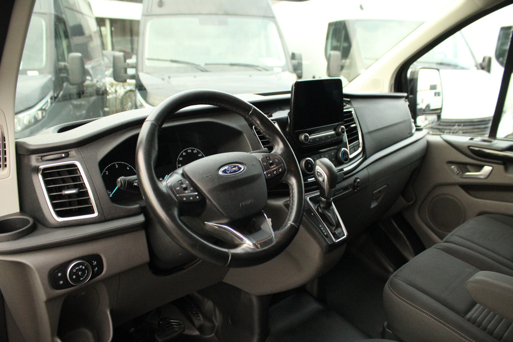 Ford Transit Custom 300 2.0TDCI 170pk L2H1 Limited | Automaat | L+R Zijdeur | Camera | Trekhaak | Carplay/Android | Cruise | Lease 414,- p/m 17