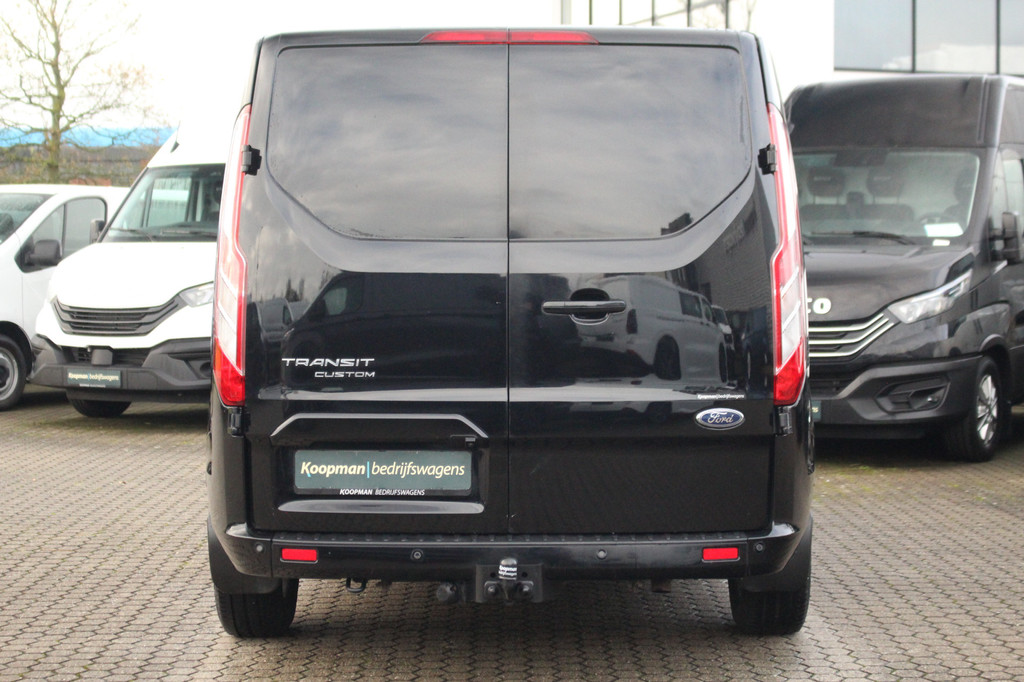 Ford Transit Custom 300 2.0TDCI 170pk L2H1 Limited | Automaat | L+R Zijdeur | Camera | Trekhaak | Carplay/Android | Cruise | Lease 414,- p/m 7