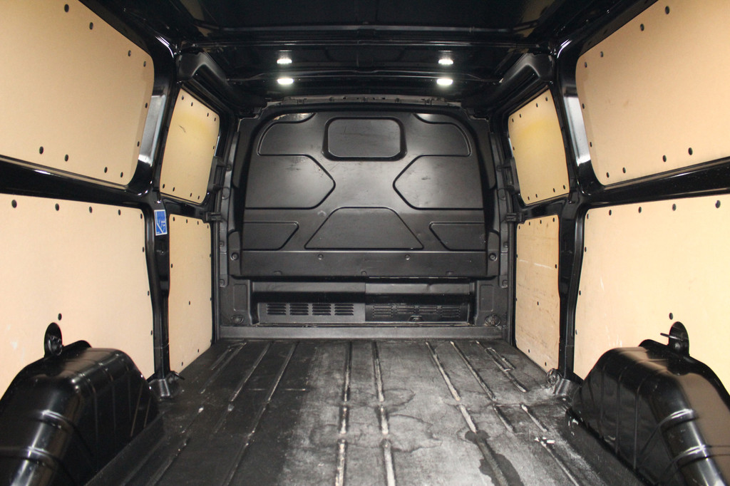 Ford Transit Custom 300 2.0TDCI 170pk L2H1 Limited | Automaat | L+R Zijdeur | Camera | Trekhaak | Carplay/Android | Cruise | Lease 414,- p/m 9