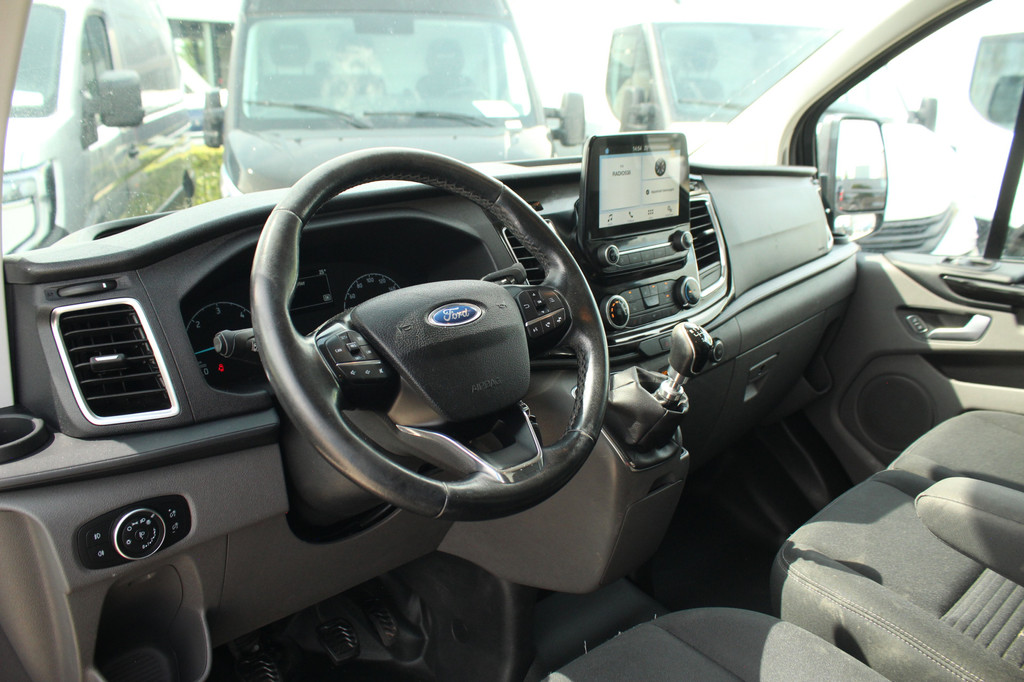 Ford Transit Custom 300 2.0TDCI 170pk L2H1 Limited | Camera | Cruise | Trekhaak | Carplay/Android | Lease 360,- p/m 14