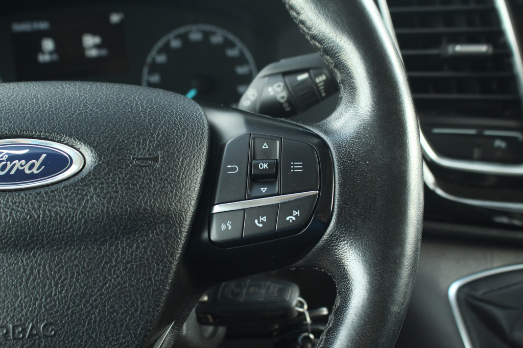 Ford Transit Custom 300 2.0TDCI 170pk L2H1 Limited | Camera | Cruise | Trekhaak | Carplay/Android | Lease 360,- p/m 21