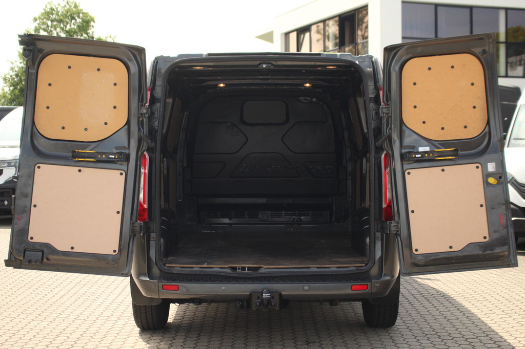 Ford Transit Custom 300 2.0TDCI 170pk L2H1 Limited | Camera | Cruise | Trekhaak | Carplay/Android | Lease 360,- p/m 8