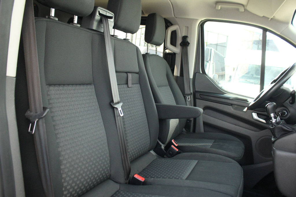 Ford Transit Custom 320 2.0TDCI 130pk L2H1 Trend DC | 6-Zits | L+R Zijdeur | Carplay/Android | PDC | Lease 342,- p/m 18