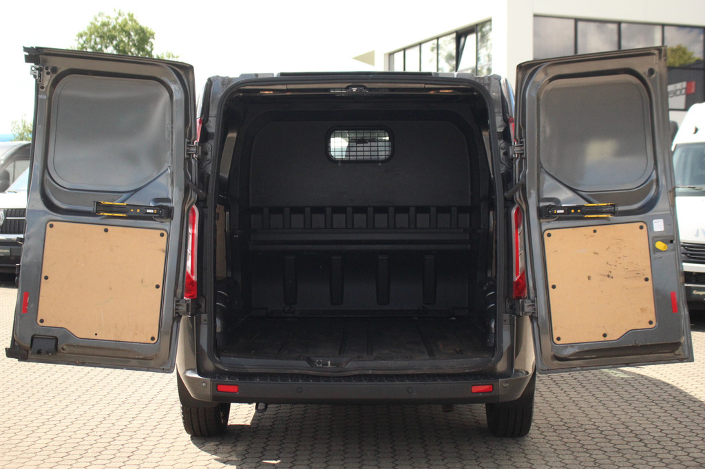 Ford Transit Custom 320 2.0TDCI 130pk L2H1 Trend DC | 6-Zits | L+R Zijdeur | Carplay/Android | PDC | Lease 342,- p/m 8