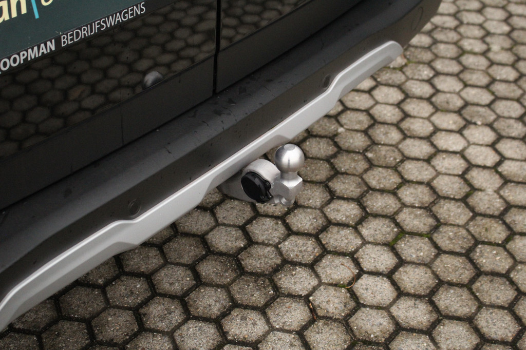 Ford Transit Custom 320 2.0TDCI 136pk L2H1 Trail 4x4 AWD | Leder | Trekhaak Inklapbaar | Stoel+Stuurverw. | Carplay/Android | Keyless | Lease 806,- p/m 12