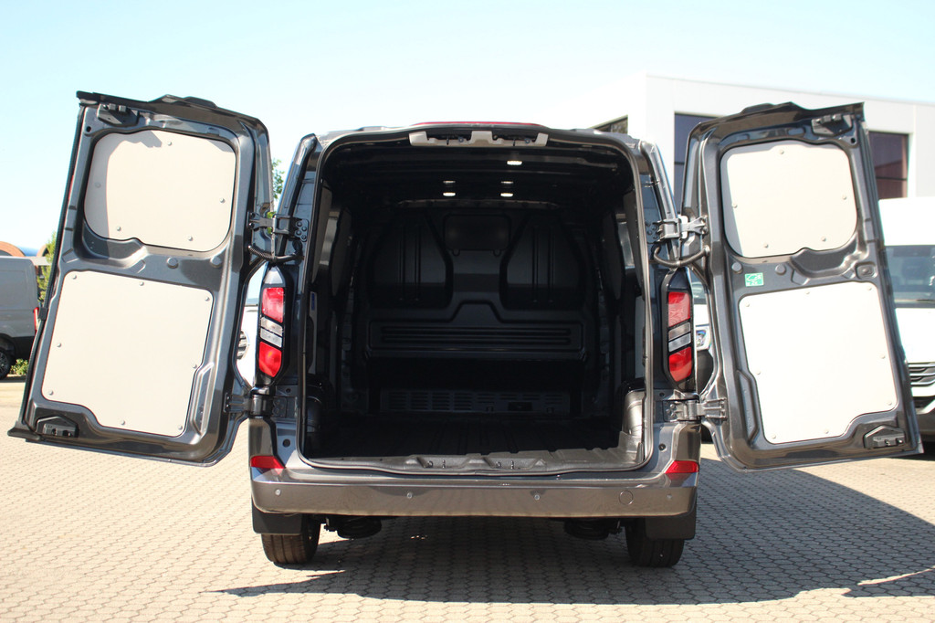 Ford Transit Custom 320 2.0TDCI 150pk L2H1 Limited | L+R Zijdeur | LED | Sync 4 13 | Keyless | Camera | LMV | Lease 609,- p/m 8