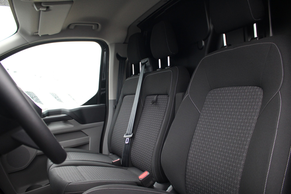 Ford Transit Custom 320 2.0TDCI 170pk 4x4 AWD | L2H1 Trend | Sync 4 13 | Adaptive Cruise | Camera | Armsteun | Keyless | Lease 788,- p/m 13