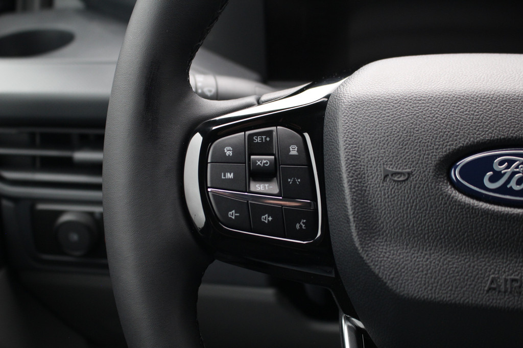 Ford Transit Custom 320 2.0TDCI 170pk 4x4 AWD | L2H1 Trend | Sync 4 13 | Adaptive Cruise | Camera | Armsteun | Keyless | Lease 788,- p/m 21