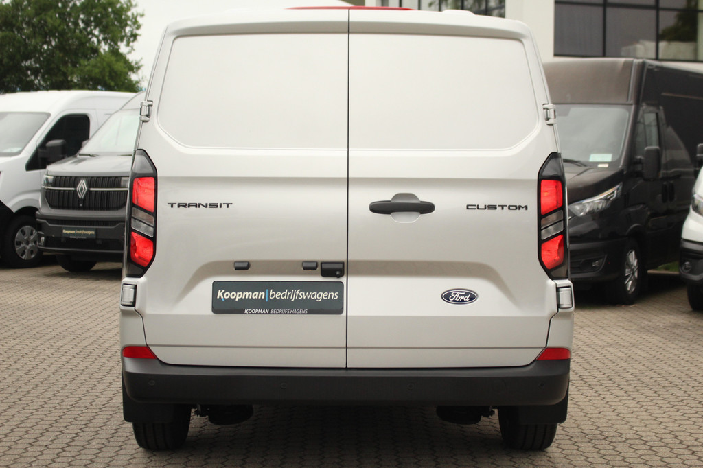 Ford Transit Custom 320 2.0TDCI 170pk Automaat L1H1 Trend | Stoel + Stuurverwarming | L+R Zijdeur | Sync 4 13 | Keyless | Camera | Carplay/Android | Lease 663,- p/m 7